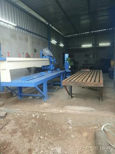 Automatic Stone Cutting Machine